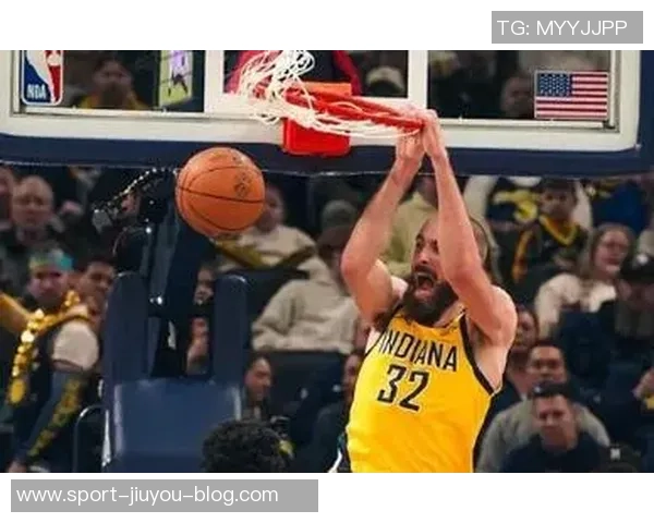 卡马拉全能表现助力球队胜利11投5中贡献13分7篮板3助攻2抢断1盖帽正负值5